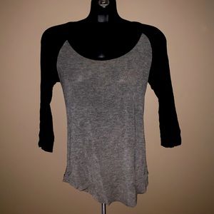 Bluenotes Long Sleeve Scoop Neck Black / Grey T-Shirt Women's Medium